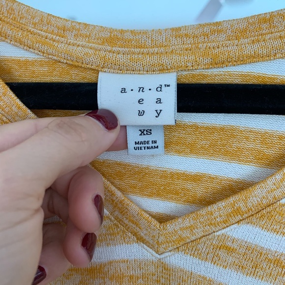 Target striped shirt Size XS - Picture 2 of 2